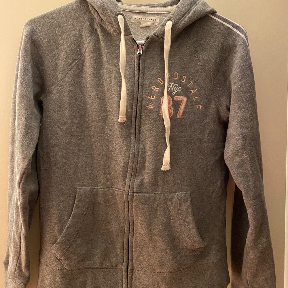 Aeropostale sweater